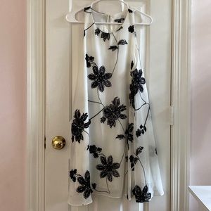 White, Floral Dillard's Dress